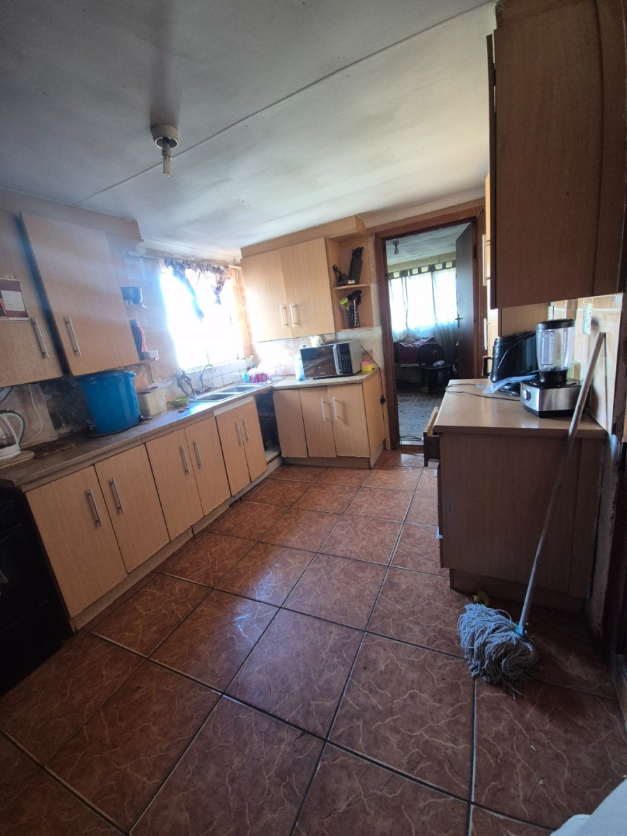 3 Bedroom Property for Sale in Zwide Eastern Cape